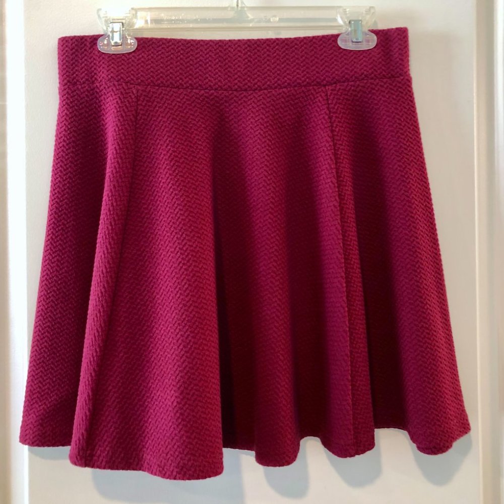 H&M Short Berry Skirt